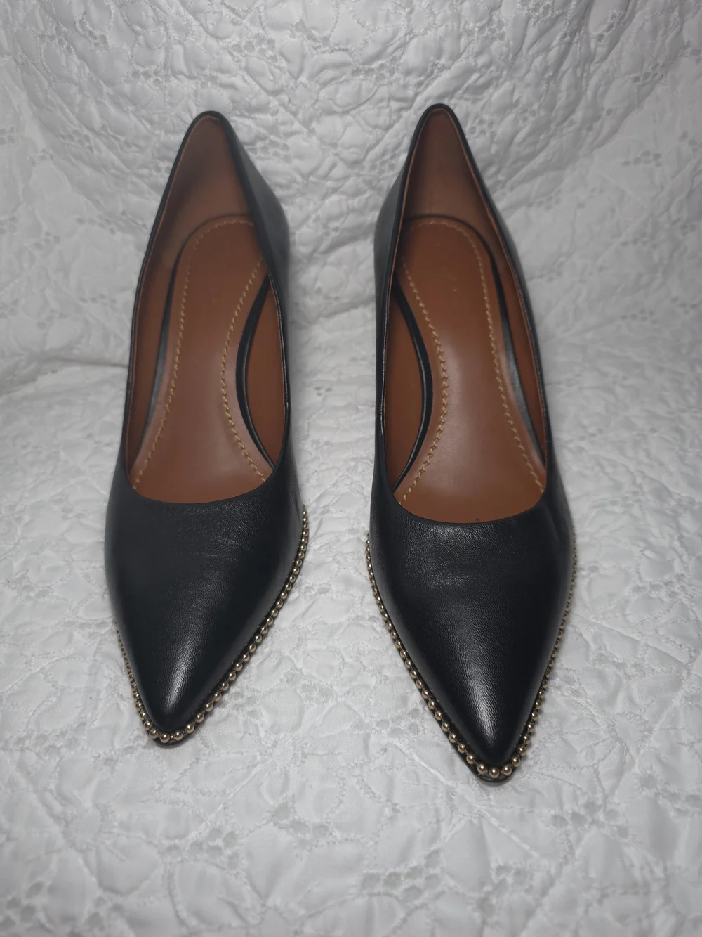 COACH Black Leather Studded Pointed Toe Pumps Heels Size 10 Gold Beads